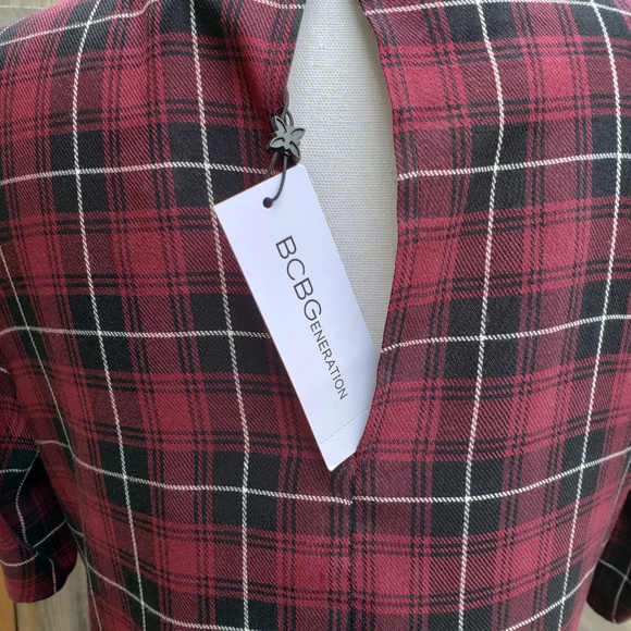 🔽NWT BCBGeneration Plaid Front Tie Dress - Picture 4 of 5